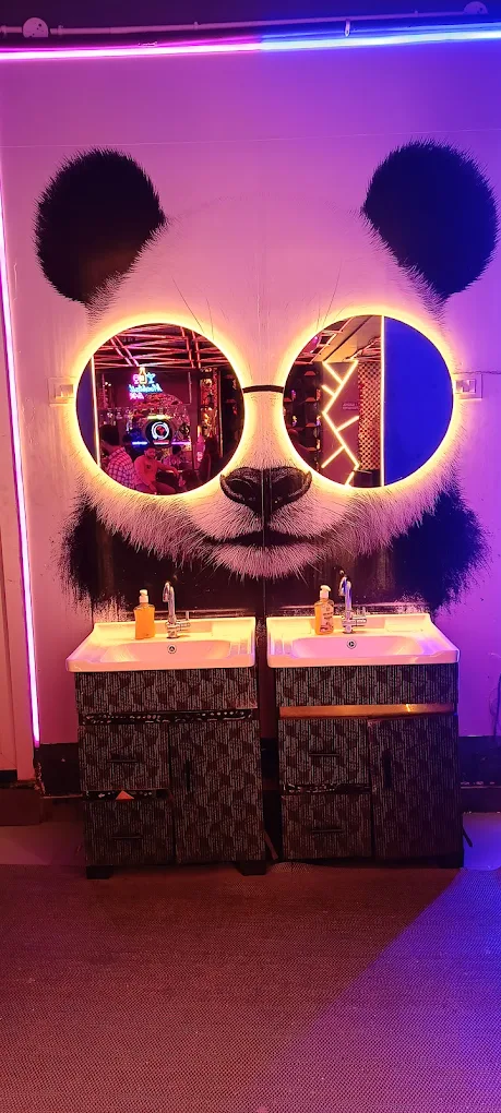 Nightclub ambience - BTS DISC 2.0 Patna